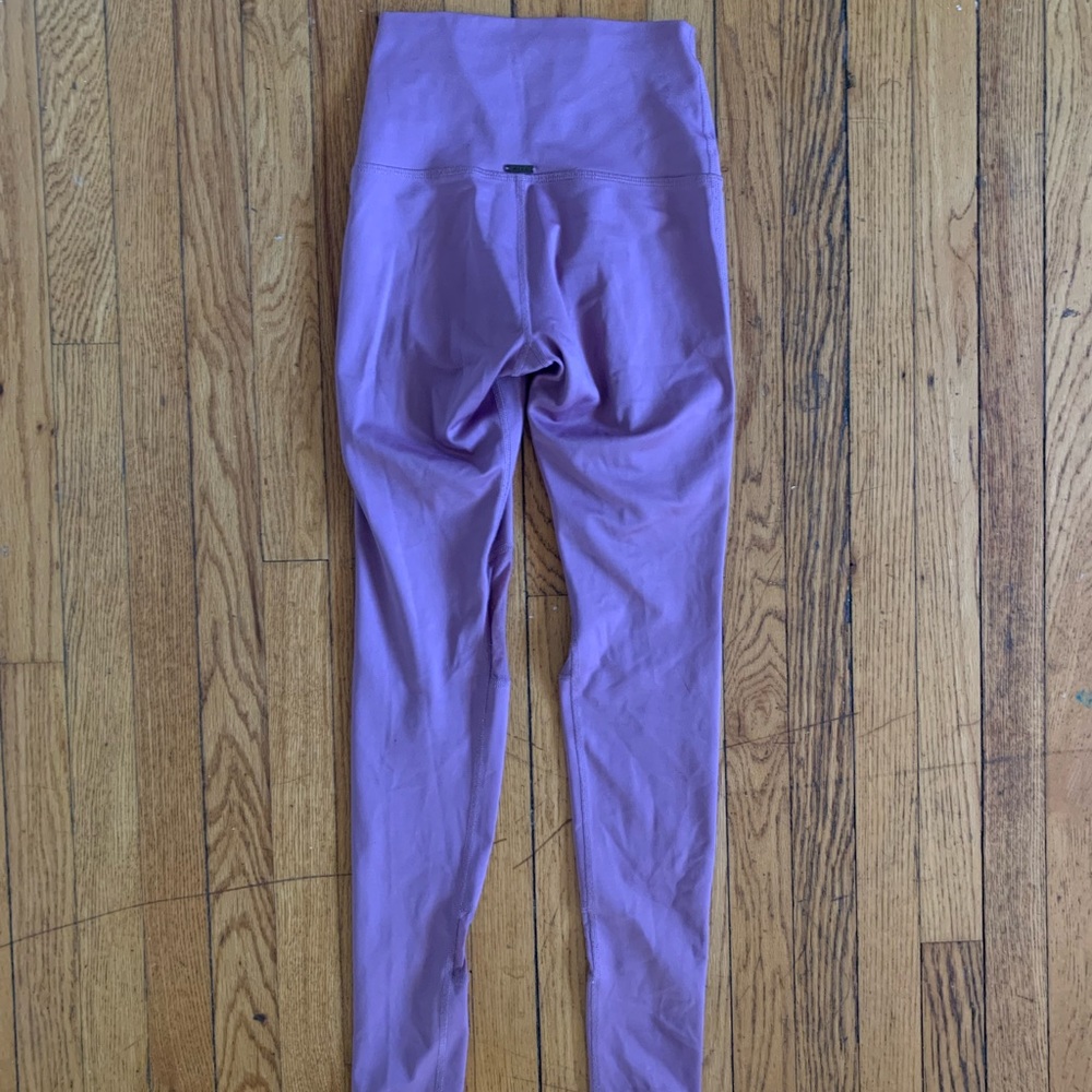 Mika Yogawear Highwaisted Mesh Panel Yoga Pants - Picture 2 of 3